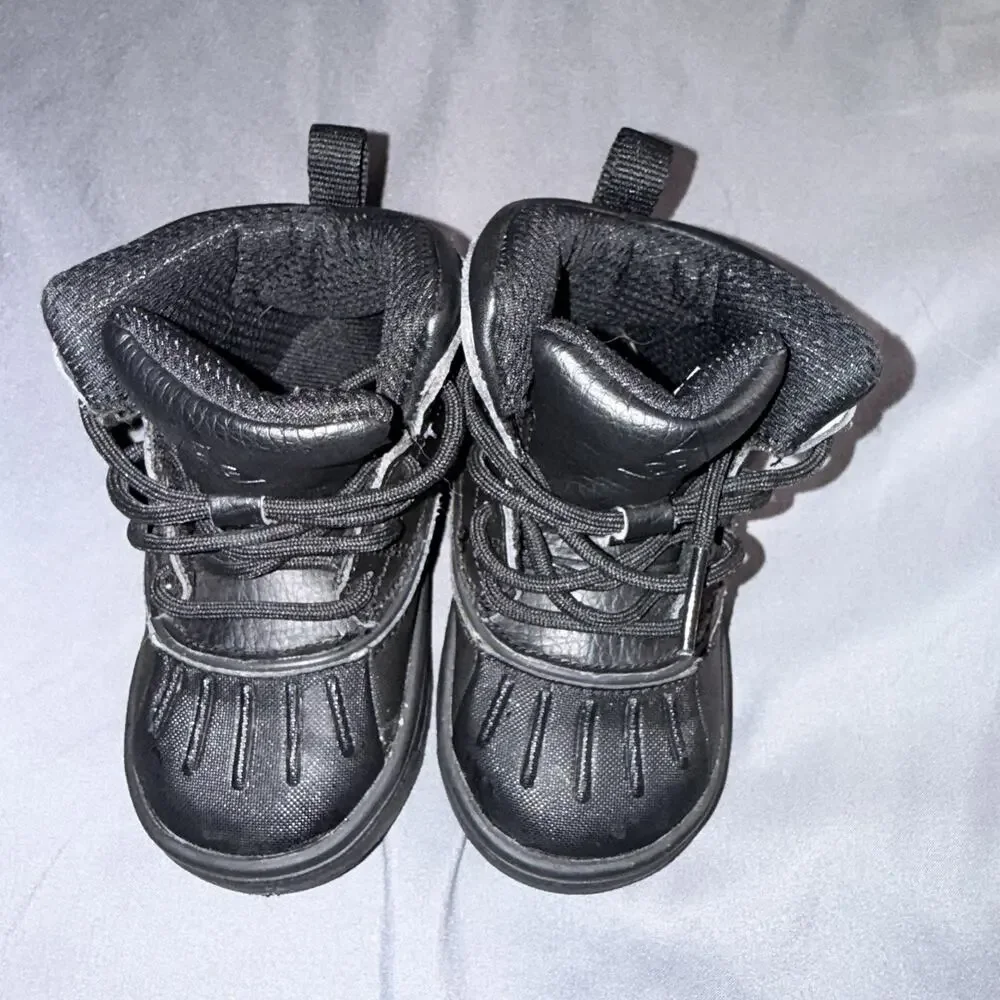 Nike Boys Black Leather Ankle Boots Lace Up Non-Slip 524874-001 Size 6C